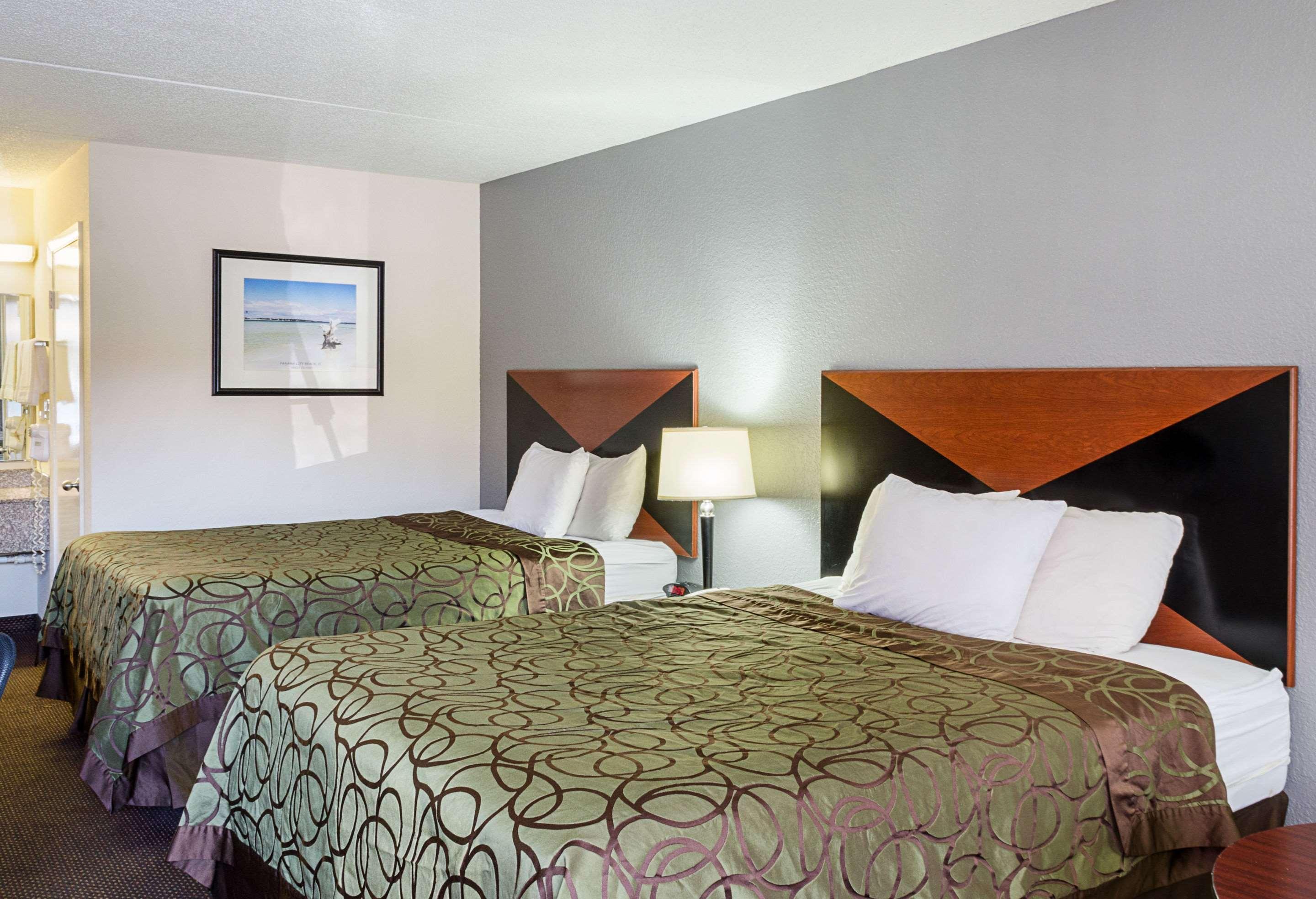 Rodeway Inn Panama City Exterior photo